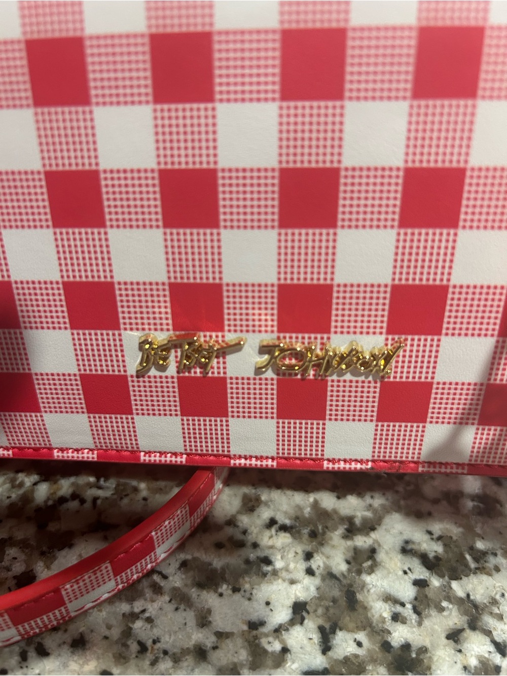 NWT Betsey Johnson Red and Cream Gingham Strawberry Crossbody Bag - Picture 6 of 7